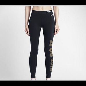 Nike Pro Leggings - L - worn twice